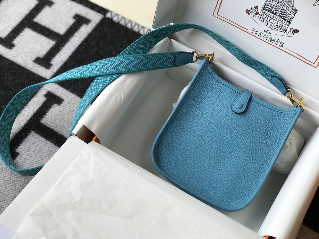 Hermes Evelyne 16 Amazone TPM Shoulder Bag In Blue Atoll Clemence Leather